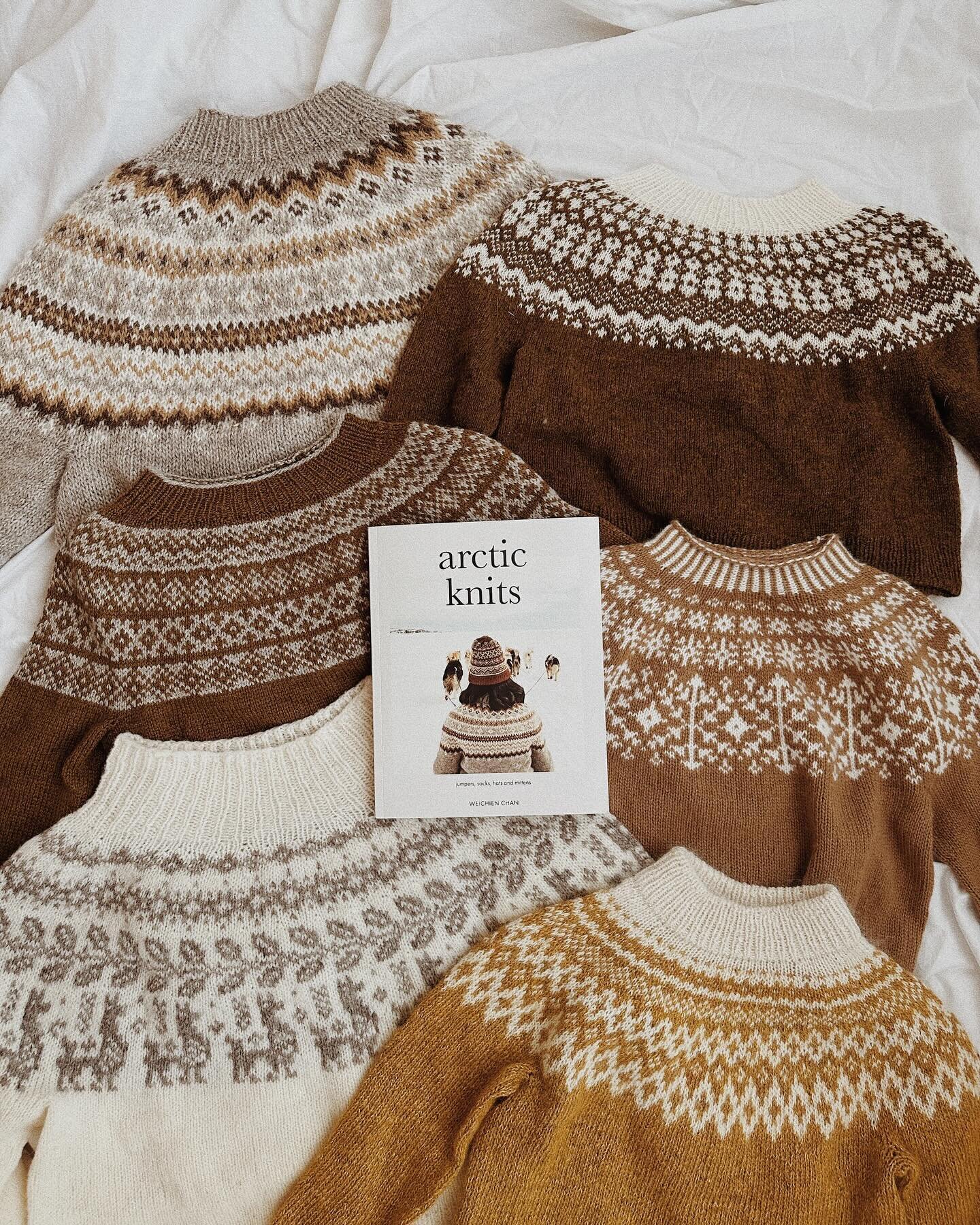 I don&rsquo;t think I have ever shared all the designs in arctic knits. Now that it&rsquo;s no longer a secret, here they are. 15 unisex, size inclusive patterns for all you colourwork fans! You can preview all of them on ravelry for yardage, sizing 